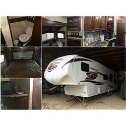 2011 CHAPARREL 34' BY COACHMAN  FIFTH WHEEL WITH 12' SIDE