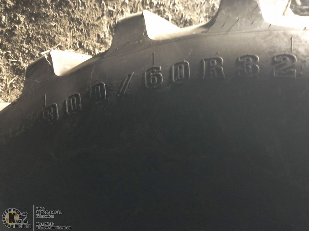 16 J M 812 X Tended Reach Grain Cart With Roll Tarp Also Hydric Or Pto Drive