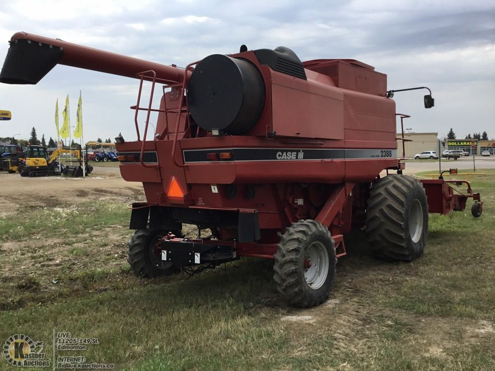1998 CASE IH 2388 ROTARY COMBINE WITH 14' 1015 PU