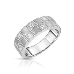 14KT White Gold 0.64ctw Diamond Wedding Band