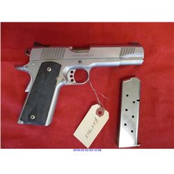 KIMBER M1911