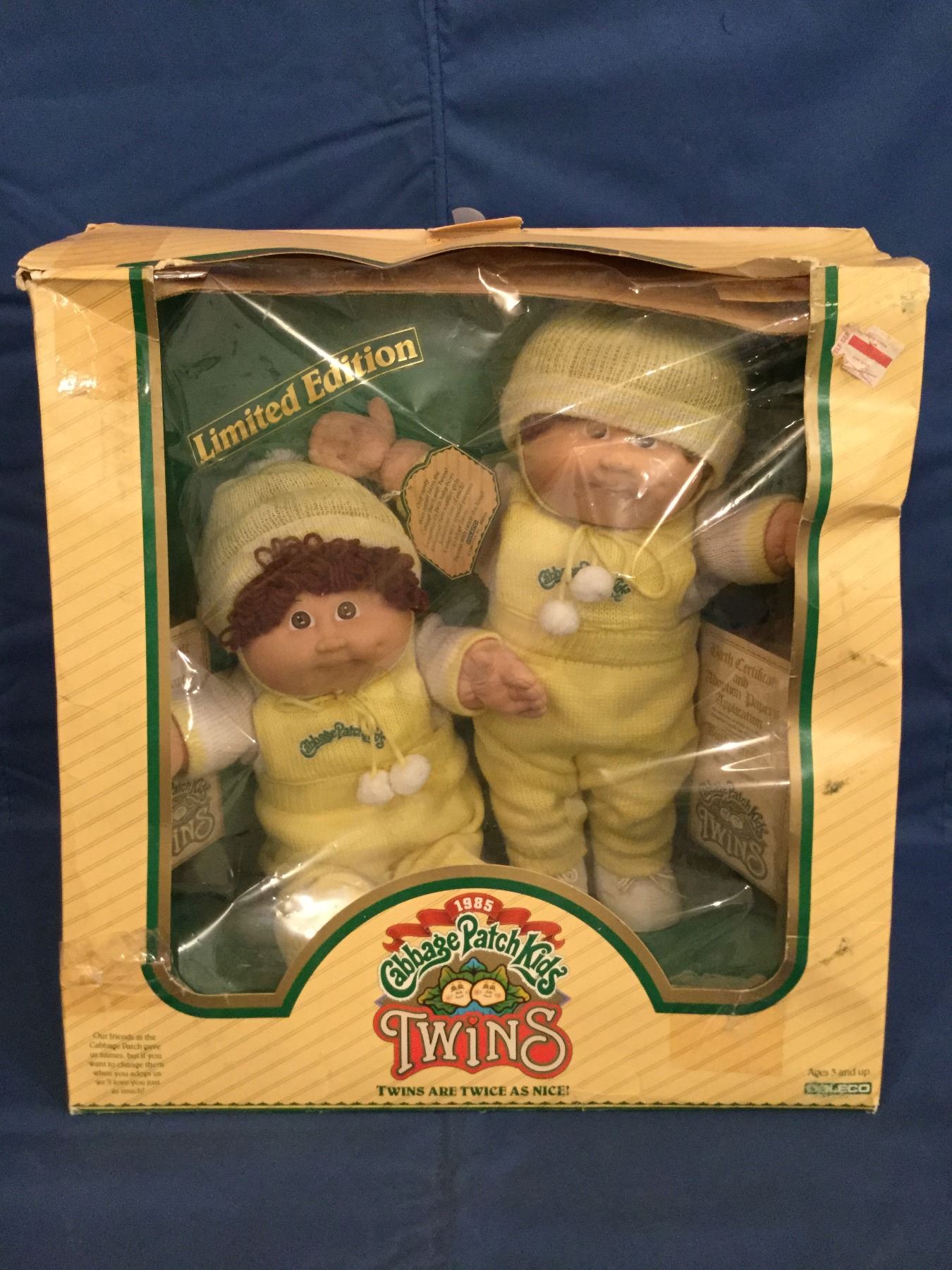 twin cabbage patch dolls