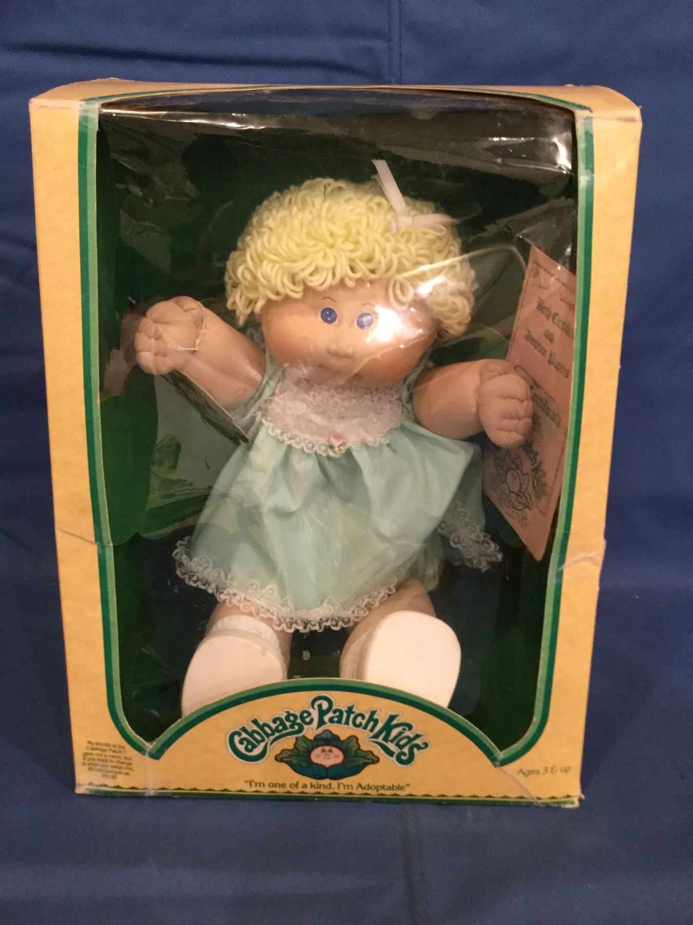 Cabbage Patch Kids box with doll and certificate Ellette Edy