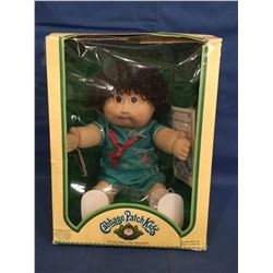 Cabbage Patch Kids Box in Spanish with Doll and certificate. Jesmar with Freckles