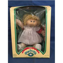 1984 Cabbage Patch Kids  Box with doll with certificate Cassandre Arlene