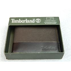 WALLET - TIMBERLAND PASSCASE WALLET - GENUINE LEATHER - LOOKS NEW WITH ORIGINAL BOX - PRICE TAGGED A