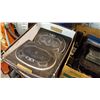 Image 2 : TWO JVC CAR SPEAKERS 6X9 AND CAR AUDIO AND NEW CIELING LIGHTS