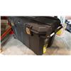 Image 2 : LARGE STANLEY PRO MOBILE 2 WHEEL 50 GALLON TOOL CHEST