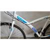 Image 2 : WHITE B TWIN BIKE