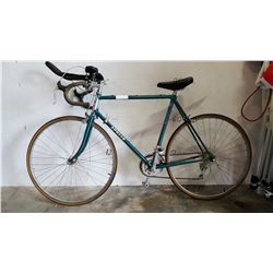 GREEN APOLLO ROAD BIKE