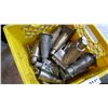 Image 2 : CRATE OF METAL SCREW ON LEGS