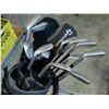 Image 2 : GOLF CLUBS IN BAG