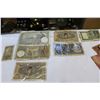Image 3 : WORLD CURRENCY