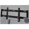 Image 3 : NEW OVERSTOCK INSIGNIA 13-32 INCH FIXED POSITION TV WALL MOUNT