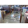 Image 8 : NEW ASHLEY SIGNATURE DESIGN POSTER KINGSIZE BEDFRAME AND 2 MATCHING 3 DRAWER NIGHTSTANDS, RETAIL $16