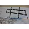 Image 2 : NEW OVERSTOCK INSIGNIA 47-80 INCH FIXED POSITION TV WALL MOUNT, COMPLETE, UP TO 120 LBS