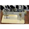 Image 2 : BERNINA SEWING MACHINE IN TABLE