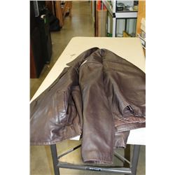 DANIER LEATHER JACKET SIZE SMALL