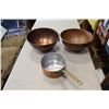Image 2 : COPPER POT AND BRASS BOWLS