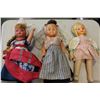 Image 2 : BOX OF SIMPSONS FIGURES AND 3 VINTAGE HOLLAND DOLLS