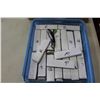 Image 2 : 2 BOXES OF GOLF MULTI-TOUCH AND WINE MULTI TOOLS