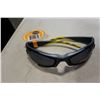 Image 2 : 10 PAIRS NEW RYDERS COILER SUNGLASSES RETAIL $79 EACH