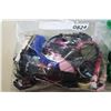 Image 2 : 2 BAGS OF WATCHES