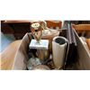 Image 2 : BOX OF VINTAGE TROPHIES