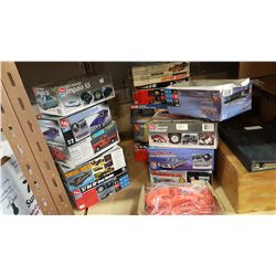 17 MODEL CAR AND TRUCK KITS