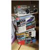 Image 2 : 17 MODEL CAR AND TRUCK KITS