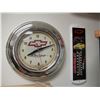 Image 1 : Chevy clock and thermometer