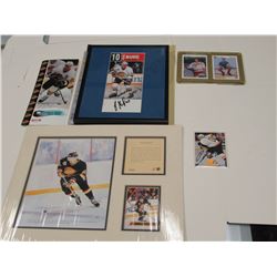 Signed Pavel Bure pictures and cards incl. Rookie card