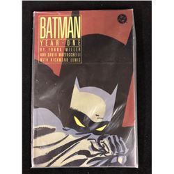 BATMAN YEAR-ONE (DC COMICS)