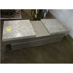 Aluminum tool box