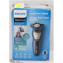 PHILLIPS AQUA TOUCH WET/DRY SHAVER