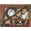 Image 1 : BOX OF ASSORTED CROCKERY, CUPS, PLATES.
