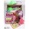 Image 1 : LARGE FLAT OF PARTY FAVOURS INCL . CLAPPERS,