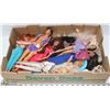 Image 1 : FLAT OF ASSORTED BARBIE & KEN DOLLS