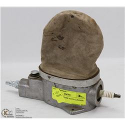 PNEUMATIC SPARK PLUG CLEANER