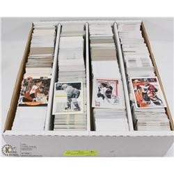 BOX OF OVER 3000 HOCKEY CARDS ASSORTED SETS AND