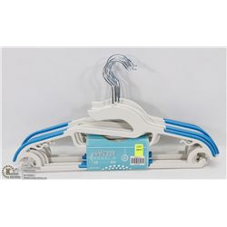 BUNDLE OF 10 NEW NO SLIP HANGERS