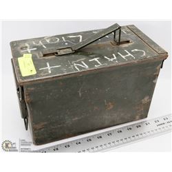 VINTAGE AMMO CASE