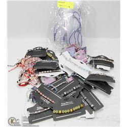 BAG OF ASSORTED FASHION JEWELRY-MOSTLY NECKLACES