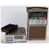 Image 1 : VINTAGE PORTABLE TV AND RADIOS
