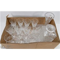 LOT OF PINWHEEL CRYSTAL SERVE WARE INCL ROUND