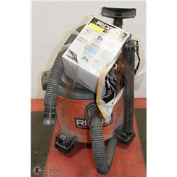 RIDGID WET DRY VACUUM WITH ACCESSORIES