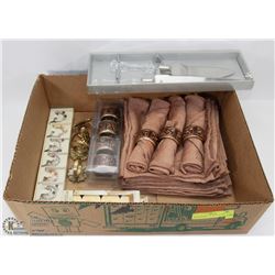 FLAT W/TABLE & WINE GLASS DECOR INCL.