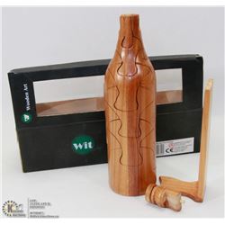 WOOD ART / PUZZLE OF A WINE BOTTLE