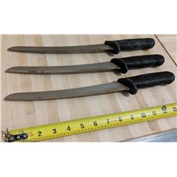 BLACK SERRATED SLICING KNIVES