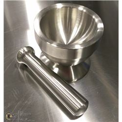 STAINLESS STEEL MORTAR AND PESTLE